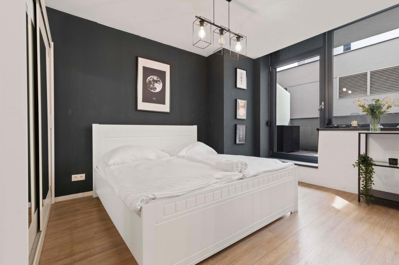 Lam Moon - Ac - Terrace Apartment Bratislava Exterior photo